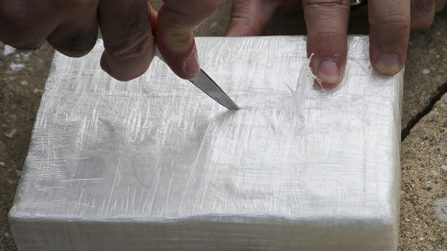 França apreende mais de 10 toneladas de cocaína em pesqueiro brasileiro