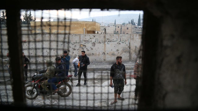 Ataque israelense em Alepo deixa soldados sírios mortos e dezenas feridos