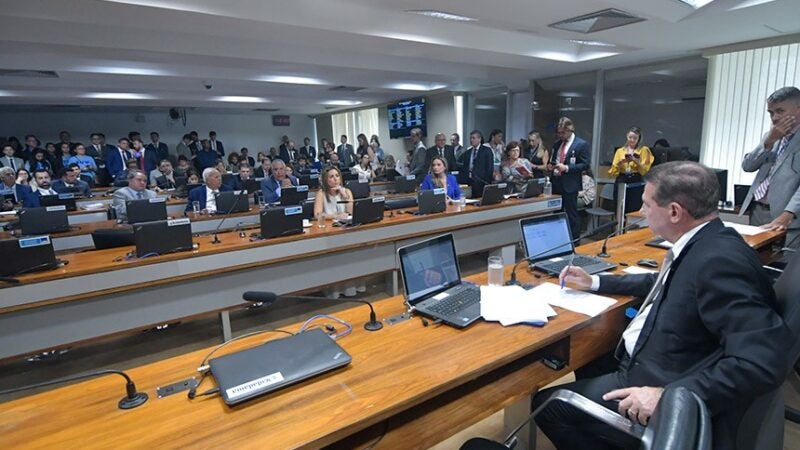 CAE aprova em primeiro turno maior controle sobre o comércio de ouro