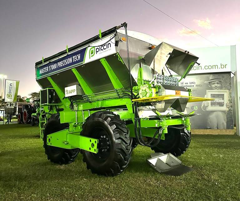 Grupo Piccin mostra tecnologias aos produtores do Sul