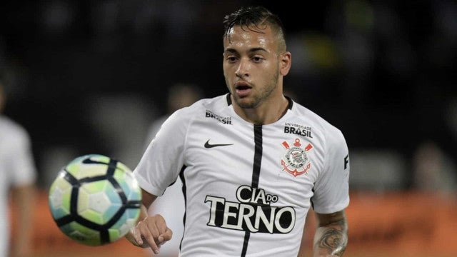Negociação de Maycon amplia desgaste entre Corinthians e Flamengo na janela