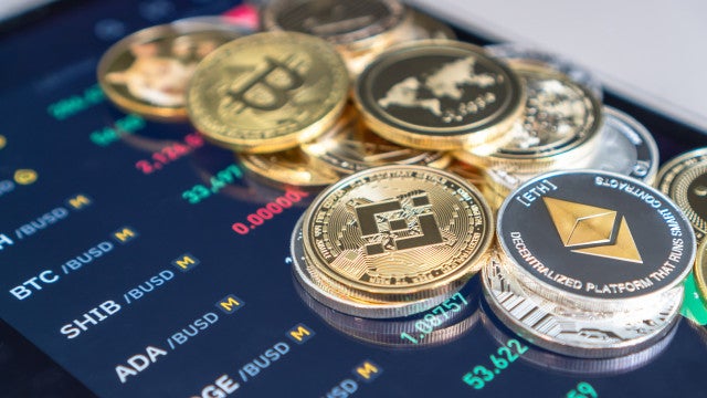 Governo quer fechar brechas de criptomoedas e paraísos fiscais usadas para driblar IR