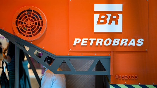 Decisão de reter dividendos faz a Petrobras perder R$ 55,3 bilhões