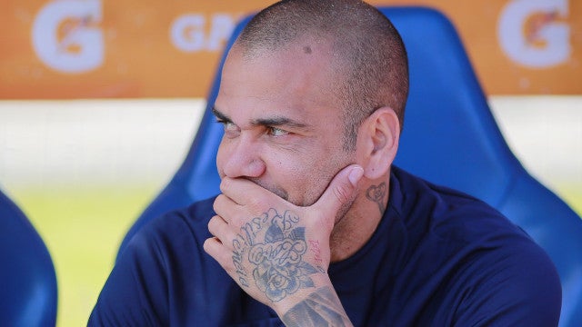 Daniel Alves ‘crê na Justiça’ e nega risco de fuga ao pedir liberdade provisória na Espanha