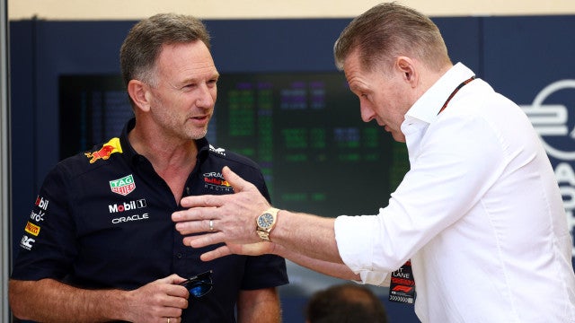 Pai de Verstappen ‘pede a cabeça’ do chefe da Red Bull após escândalo