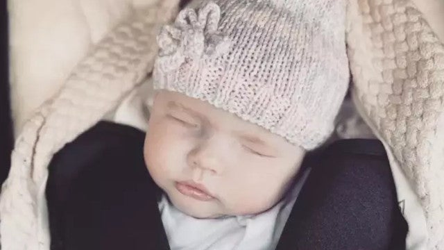 Menina nasce sem olhos e pais só percebem horas depois; entenda