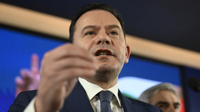 Aliança Democrática em Portugal tem 1º tropeço e busca solução à esquerda