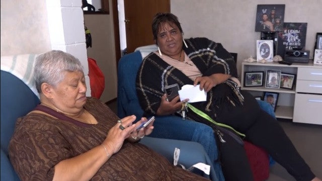 Mulheres dizem ter sido retiradas de avião por serem ‘pesadas demais’