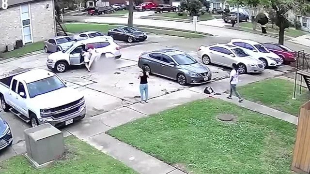 Menina de 1 ano morre atropelada por motorista da Uber após desembarque