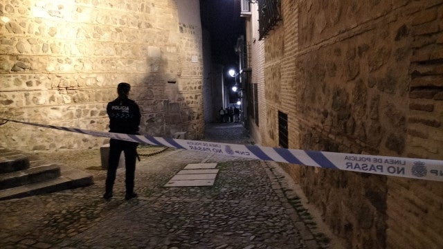 Quatro colegas são encontrados mortos em casa; suspeita é de intoxicação