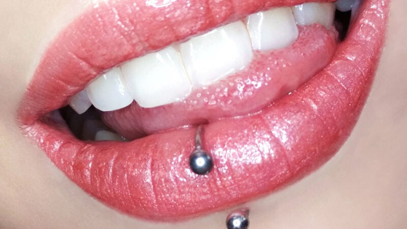 Com a transição de idade os jovens procuram o adorno como um meio de se destacar entre os demais adolescentes