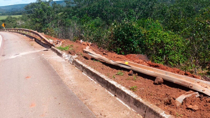 Motorista de guincho perde controle, salta de caminhão e morre na BR-163, próximo a Guarantã do Norte
