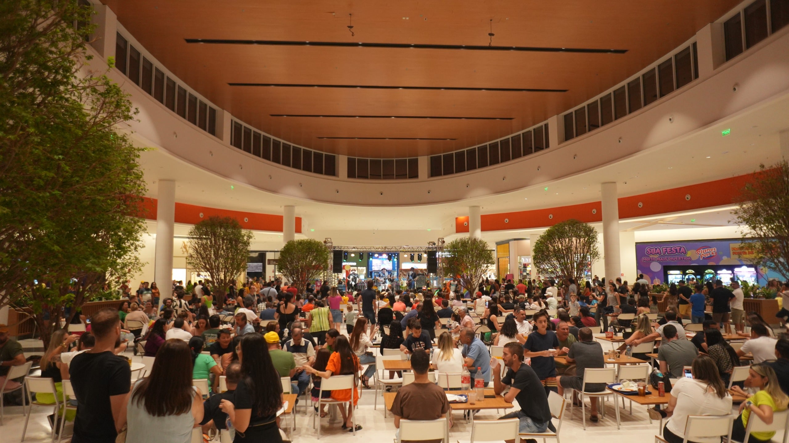 Norte Show: Shopping Sinop tem música ao vivo até a sexta-feira