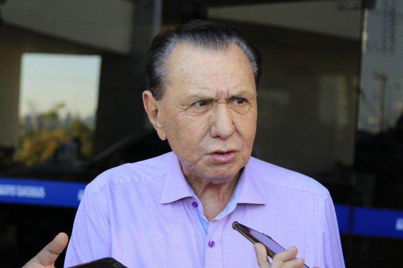 Ex-deputado Carlos Bezerra está internado em UTI de SP