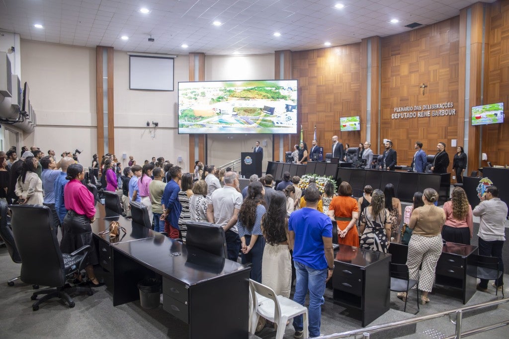 Profissionais da dança são homenageados em sessão especial na ALMT