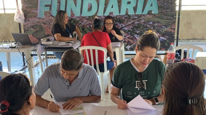 Defensoria Pública auxilia 140 famílias de baixa renda a regularizar imóveis