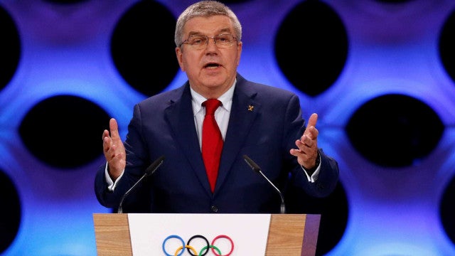 Rússia intensifica críticas a Thomas Bach, presidente do COI