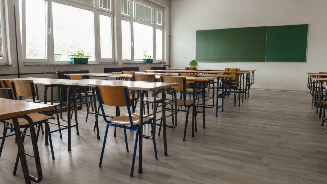 Em Maricá (RJ), alunos de escolas públicas podem ganhar até R$ 8.000 por concluírem ensino médio