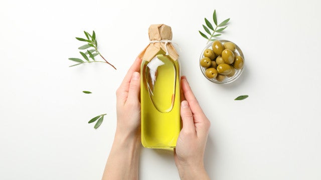 Azeite vira artigo de luxo e ganha lacres antifurto em supermercados