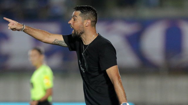 Corinthians inicia preparação visando o Juventude e António Oliveira pede cautela com Paulinho