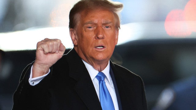 Trump começa a ser julgado em caso que pode abalar sua campanha e levá-lo à prisão