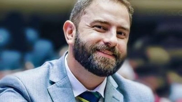 Filho de Lula rompe silêncio após denúncia de violência psicológica