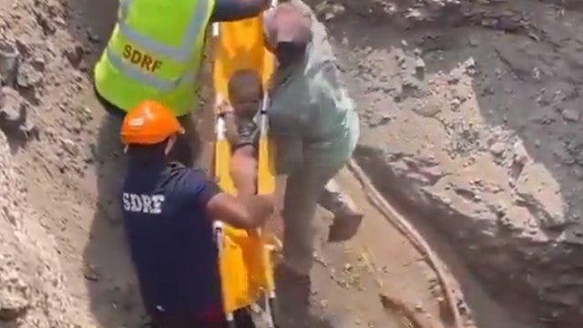 Menino de 2 anos é resgatado ileso após 16 horas preso em poço