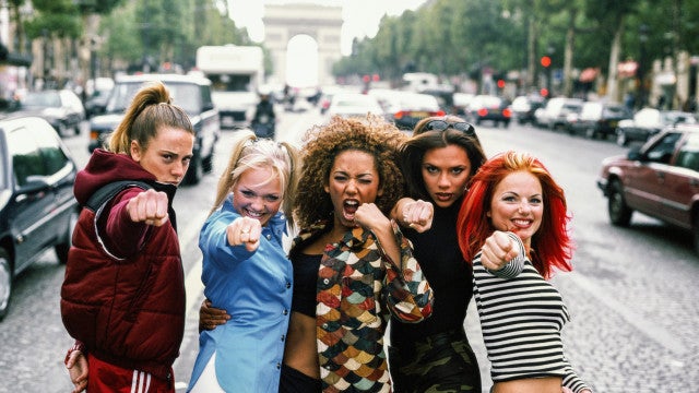 Spice Girls se juntam e celebram o aniversário de Victoria Beckham; veja