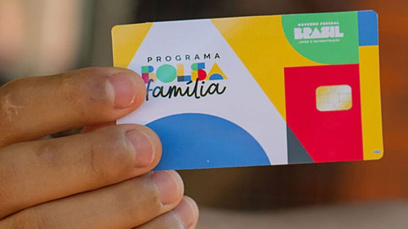 Caixa começa a pagar Bolsa Família de abril