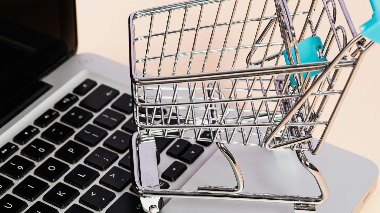 Aprenda como não cair em fraudes nas compras online