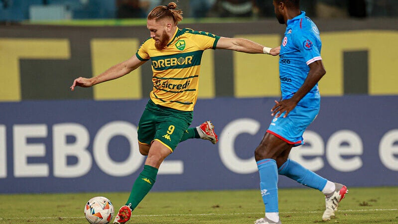 CUIABÁ BUSCA EMPATE DIANTE DE EQUIPE PERUANA