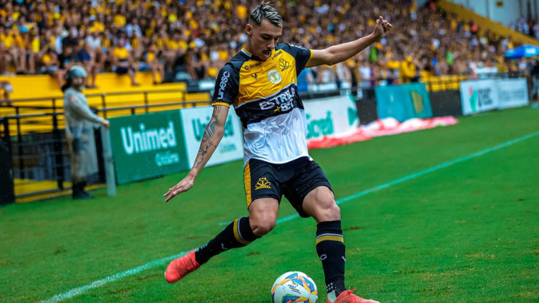 “Sonho realizado”, diz Claudinho sobre jogar a Série A com o Criciúma