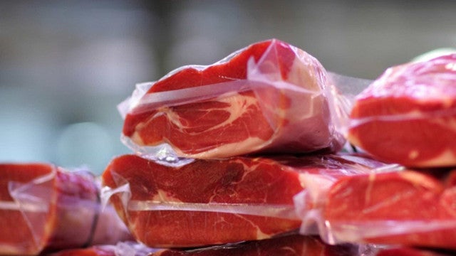Brasil busca abrir mercado para carne bovina em visita de primeiro-ministro japonês