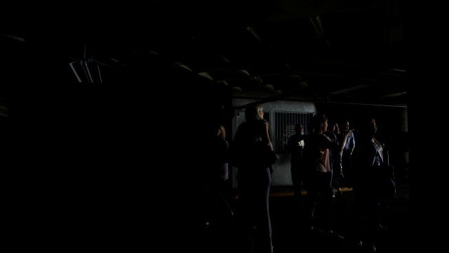 Quase metade das cidades do RS ainda sofre com falta de energia elétrica