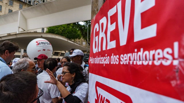 Greves no setor público causam perdas bilionárias a empresas e setores inteiros