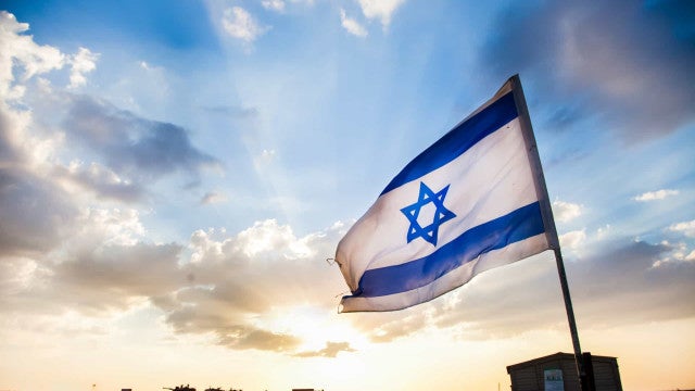 Governo tira embaixador de Israel sem nomear substituto
