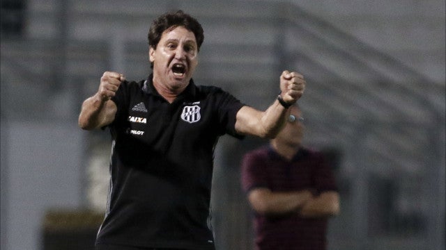 Brigatti pode repetir escalação da Ponte Preta pela primeira vez na Série B