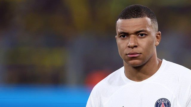 Mbappé não aparece em campanha de divulgação dos novos uniformes do PSG
