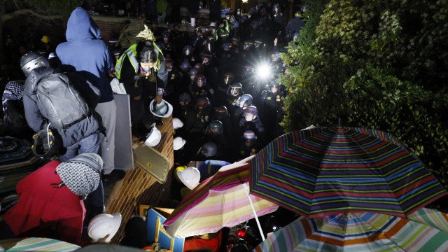 Tensão na Califórnia: Polícia avança contra estudantes pró-Palestina