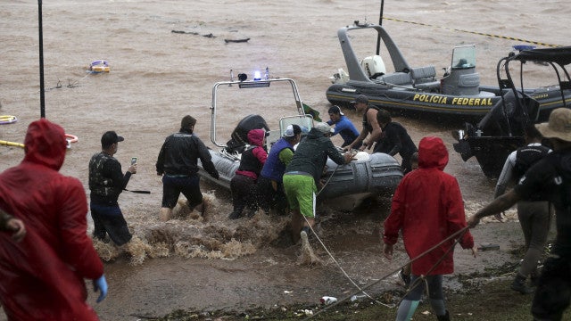Lula promete maior pacote para enfrentamento de desastre climático no RS