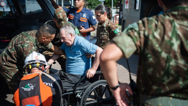 Mais quatro mortes são confirmadas e tragédia com as enchentes no RS chega a 161 vítimas