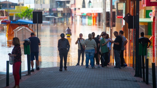 Lago Guaíba fica abaixo de 4 metros, mas ainda é alvo de preocupação