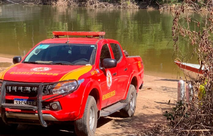 Bombeiros localizam criança que se afogou no Rio Braço Norte