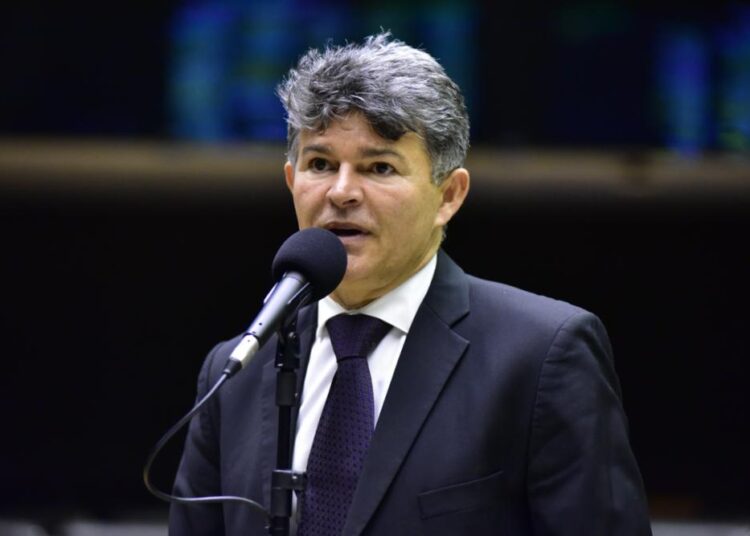 Comissão aprova pedido e ministros terão que explicar importação de arroz na Câmara Federal