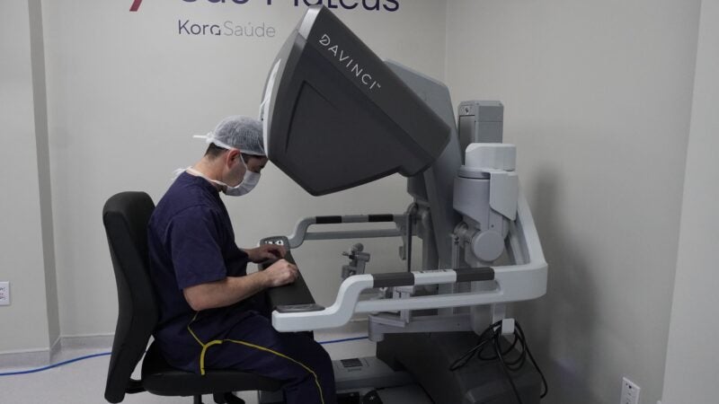 Primeira cirurgia robótica é realizada no Hospital São Mateus, em Cuiabá