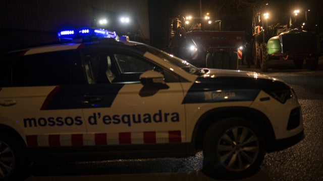 Homem é detido por matar mãe à facadas em apartamento na Espanha