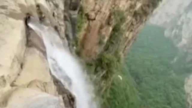 Turista descobre que uma das cascatas mais altas da China é ‘falsa’