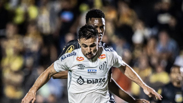 Santos perde terceira seguida, agora do Novorizontino, e pode deixar zona de acesso da Série B