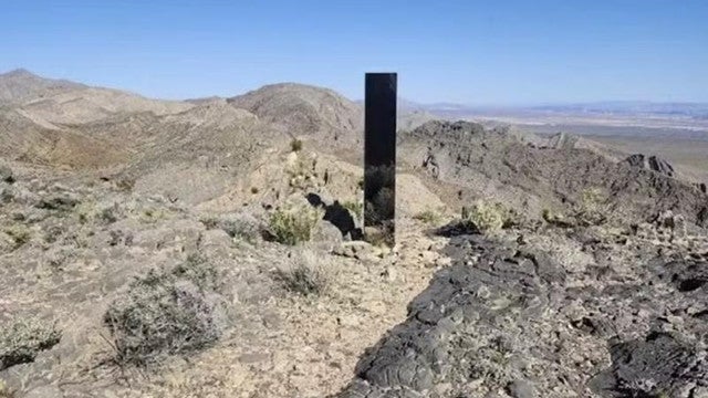 Objeto misterioso é encontrado em área desértica em Las Vegas