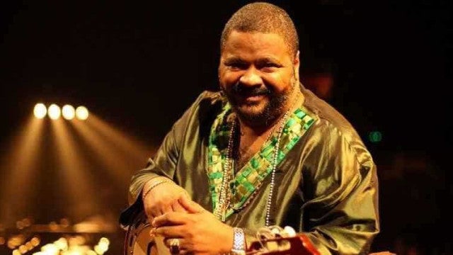 Arlindo Cruz é internado para extração de dentes